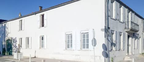 Extérieur