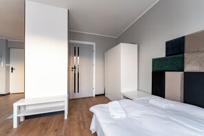 Fer et planche à repasser, Wi-Fi, draps fournis