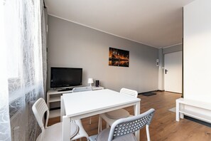 Dining - Gdynia Centrum Coastal Studio (Gdynia)