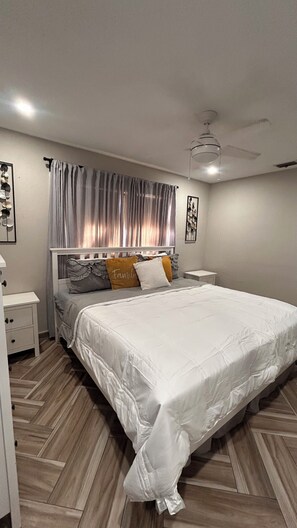 Room - Cozy Guesthouse (St. Petersburg)