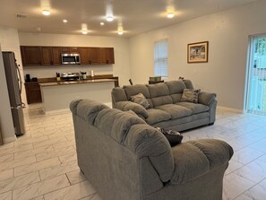 Smart TV -     Your Home Away From Home (Tampa)