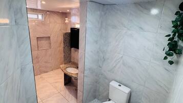 Suíte luxo | Banheiro