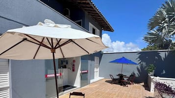 Suíte luxo | Opções para refeição ao ar livre