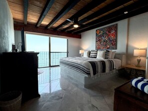 2 bedrooms, in-room safe, iron/ironing board, free WiFi - Oceanfront 2BR Loft w/ Terrace & Panoramic Views (Puerto Vallarta)