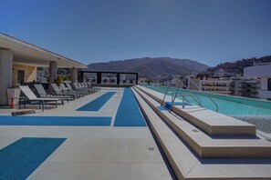 Beheizter Pool