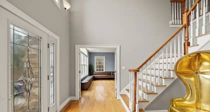 11BR Retreat w Pool & Game Room