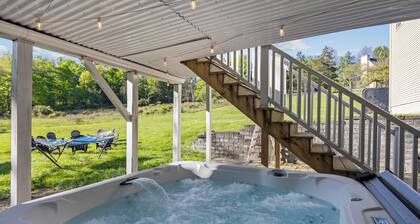 11BR Retreat w Pool & Game Room