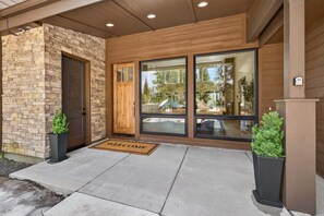 Exterior detail - Summit House- new home, sleeps 16, quiet neighborhood-, hot tub, pet friendly (McCall)