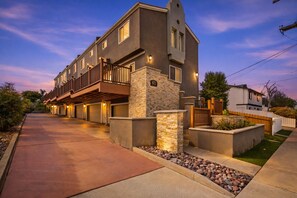 Exterior - Cozy 2BR w/ AC + Sofa Bed + Beach Nearby (Imperial Beach)
