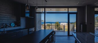 Luxury Villa Maeda 2