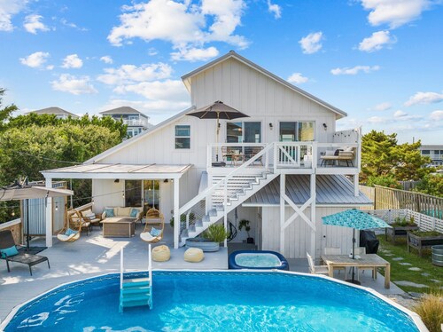 Surf Gypsy - Dog Friendly Ocean views, Heated pool, Steps to
 Beach in Surf City