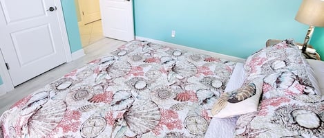 4 室のベッドルーム、アイロン / アイロン台、WiFi、ベッドシーツ