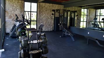 Condo, 2 habitaciones, patio | Sala de fitness