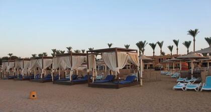 Cozy Chalet In Stella Makadi Beach Resort Hurghada