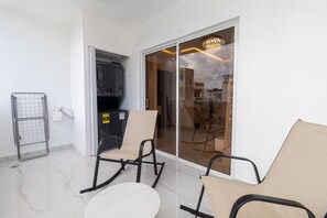 Property grounds - Chic 1BR Maravilla Residence | Pool Retreat (San Rafael del Yuma)