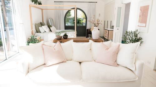 Lemon Tree Studio - A light filled, luxurious hideaway made for slow mornings & cosy nights