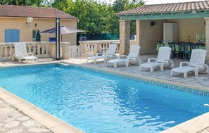 Pool - Nice home in Regusse with private swimming pool, can be inside or outside (Regusse)