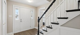 Executive 7 Bedrooms 3 5 Bathrooms