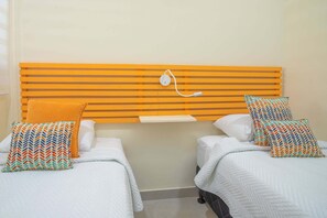 Room - CASAGO- Casa Familiar I Piscina I Comodidad (Playa Herradura)