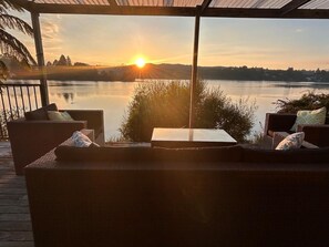 Property grounds - Lakefront Escape at Okere Falls (Okere Falls)