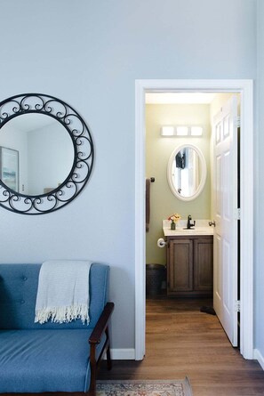 Interior - Snug Harbor Inn | The beach suite | Near Lake Michigan (Muskegon)