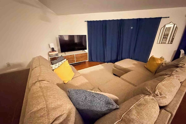 TV connectée, livres, écrans d'ordinateur, imprimantes