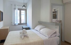 Free WiFi - 1 bedroom nice home in Sedini (Sedini)