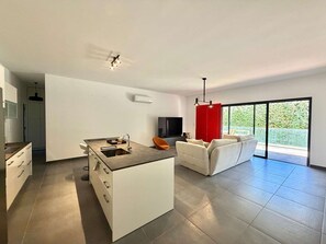 Interior - Charming apartment in the old town - 4 guests (ALBITRECCIA)