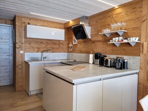 Private kitchen - Duplex apartment with mountain view - 6 guests (Pra-Loup)