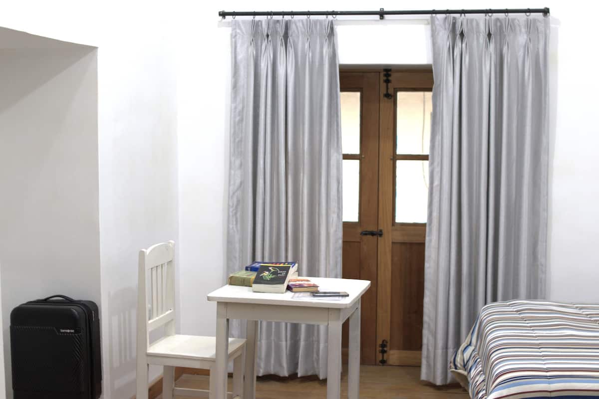 Basic Twin Room, Garden View