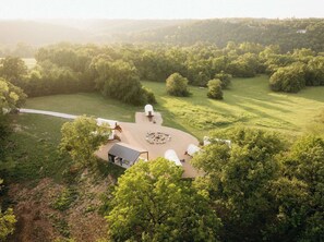 Exterior - Glamping Wagon on Working Ranch | Lake Taneycomo (Branson)