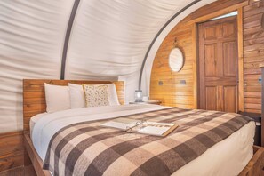 Bed sheets - Family Glamping Wagon | Ranch + Lake Taneycomo (Branson)