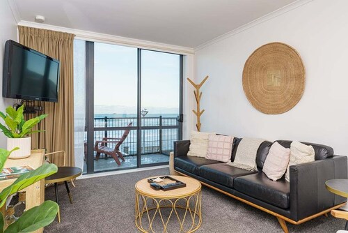 Esplanade Apartments - Surfside