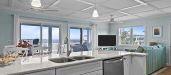 Sunrise Sound Cottage | Dock, Fishing & Sunrises