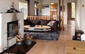 TV, fireplace - 3 bedroom cozy home in Yngsjö (Yngsjö)