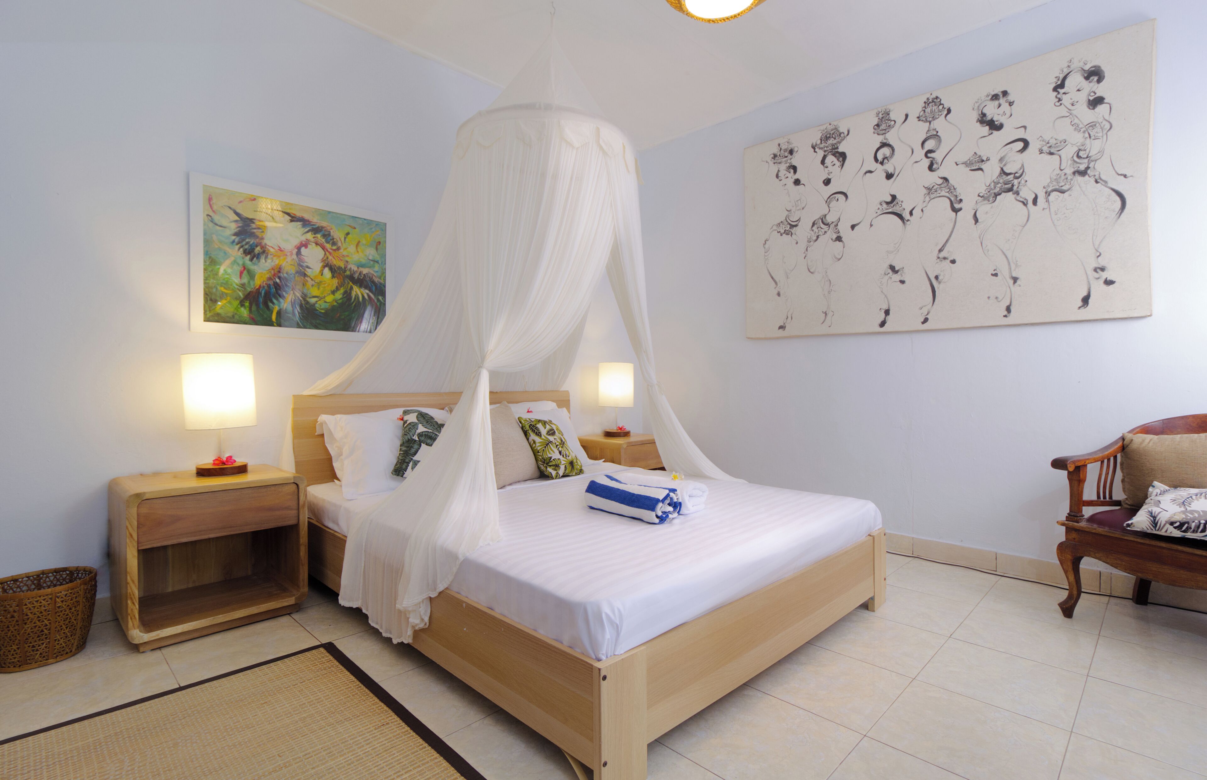 豪華雙人房, 泳池景