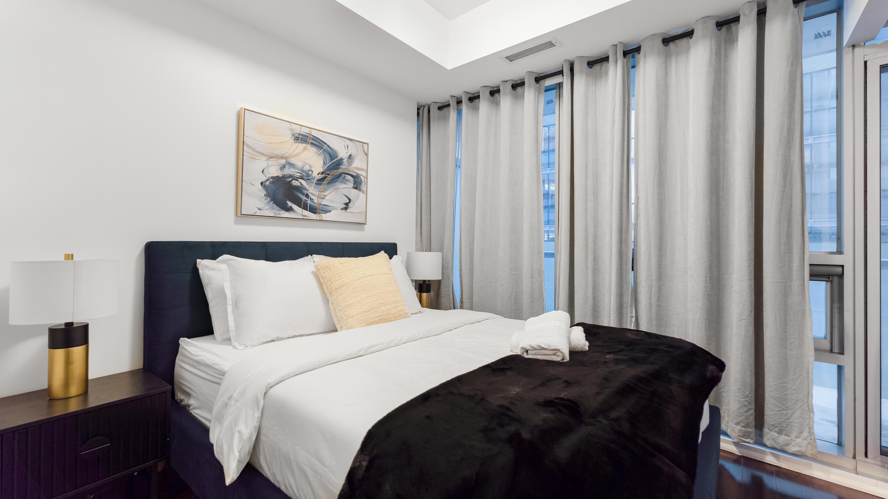 Executive Suite, 1 Queen Bed with Sofa bed, Non Smoking