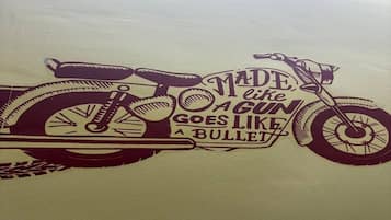 Classic Double or Twin Room, Balcony | Interior detail