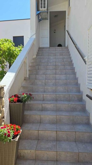 Exterior detail - Holiday Apartment Tea (Vir)