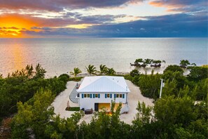 Exterior - Ocean Acres: 3BR Oceanfront Estate on 20 Acres w/ Heated/Chilled Pool & Dog-Friendly (Sugarloaf Key)
