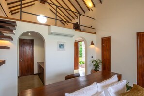 Interior - Avora Lake Villas (Anuradhapura)