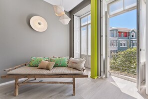 Apartment (One-Bedroom Premier Apartment)