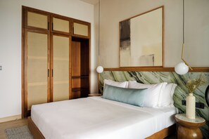 Kamar Quadruple Superior