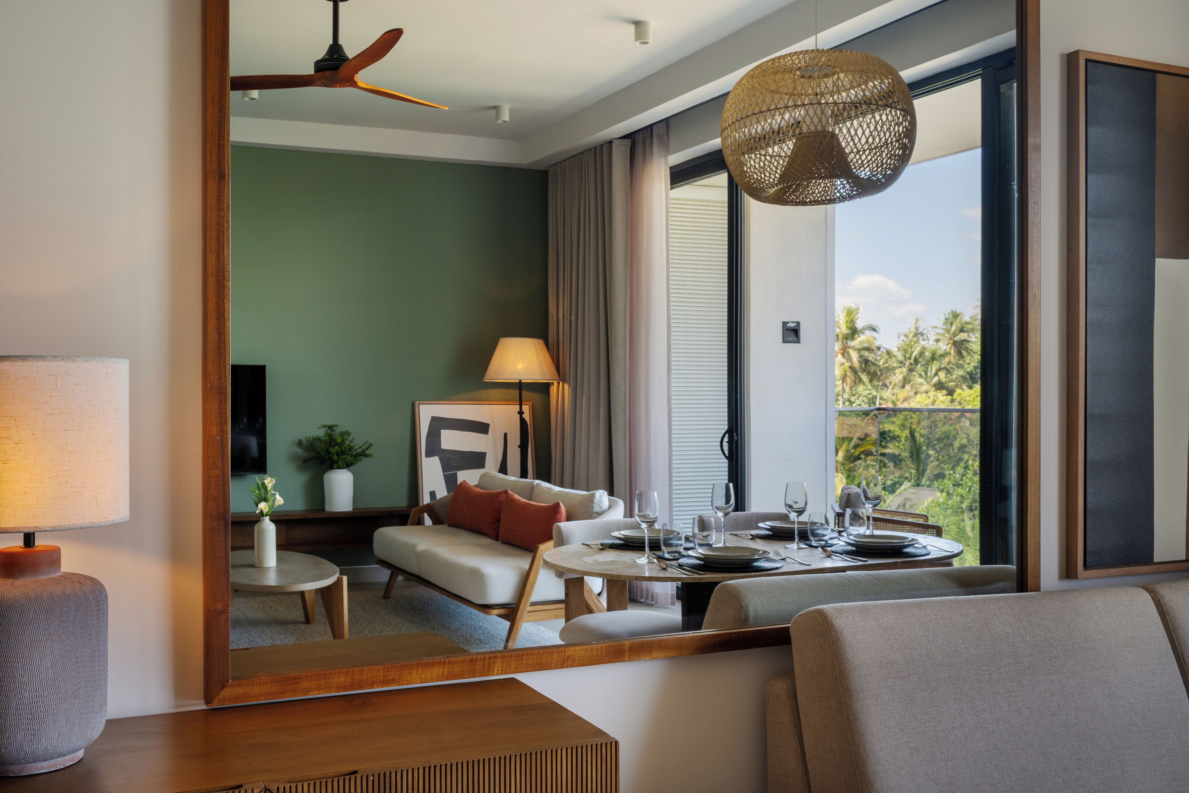 高级套房 | 起居区