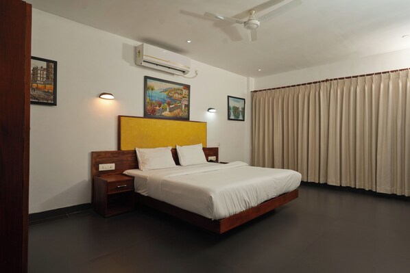 Deluxe Room - The Regatta Landing (Alappuzha)