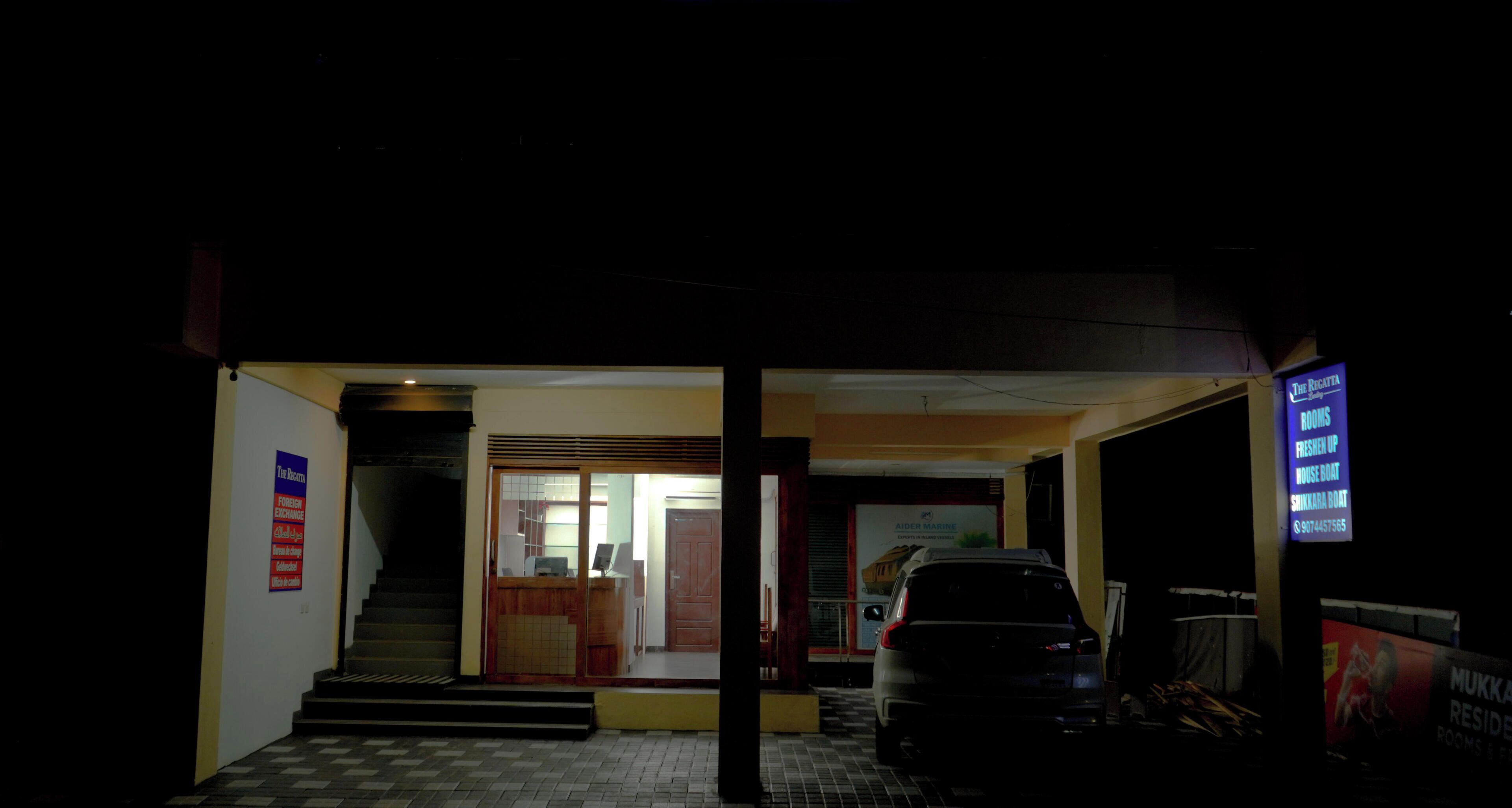 Perincian bahagian luar