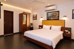 Standard Room | Free WiFi - The Regatta Landing (Alappuzha)