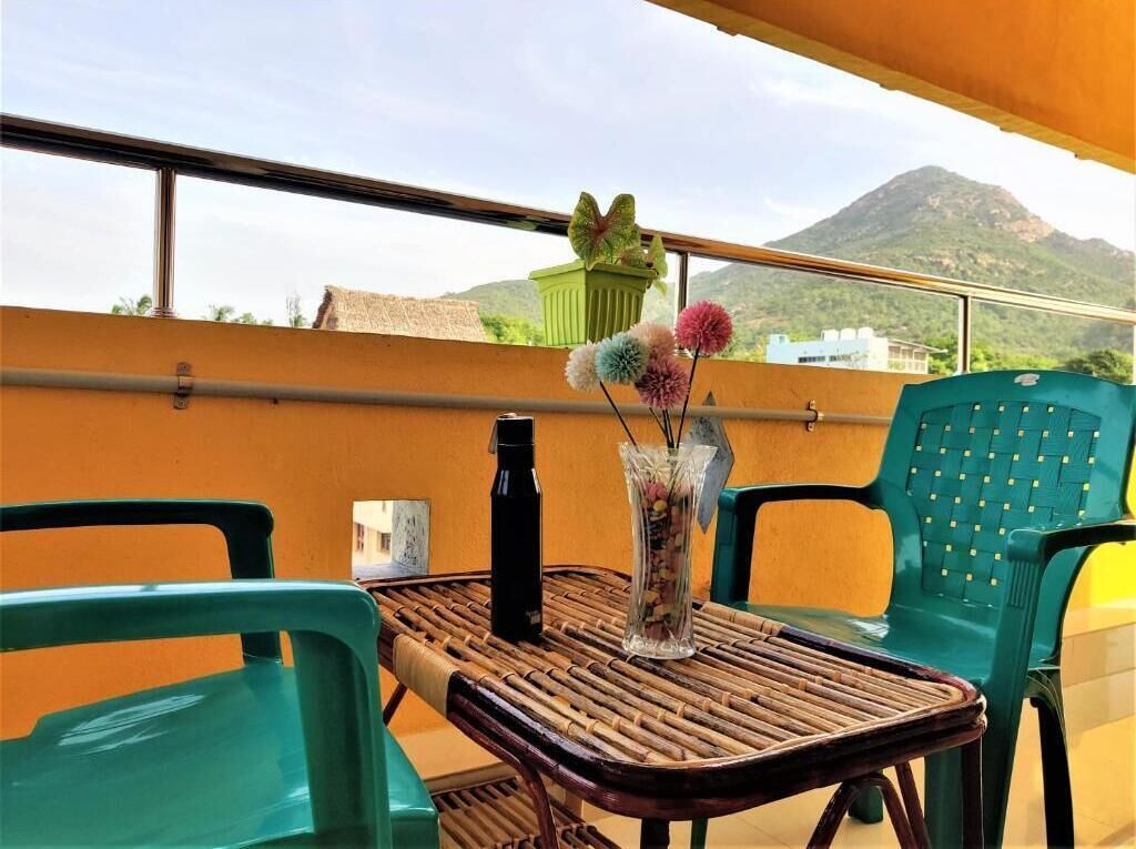 Appartement Deluxe, balcon, vue montagne | Restauration extérieure