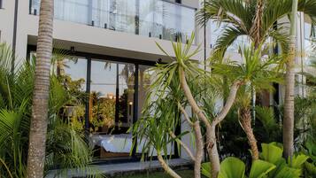 Deluxe Suite, Pool View | View from room