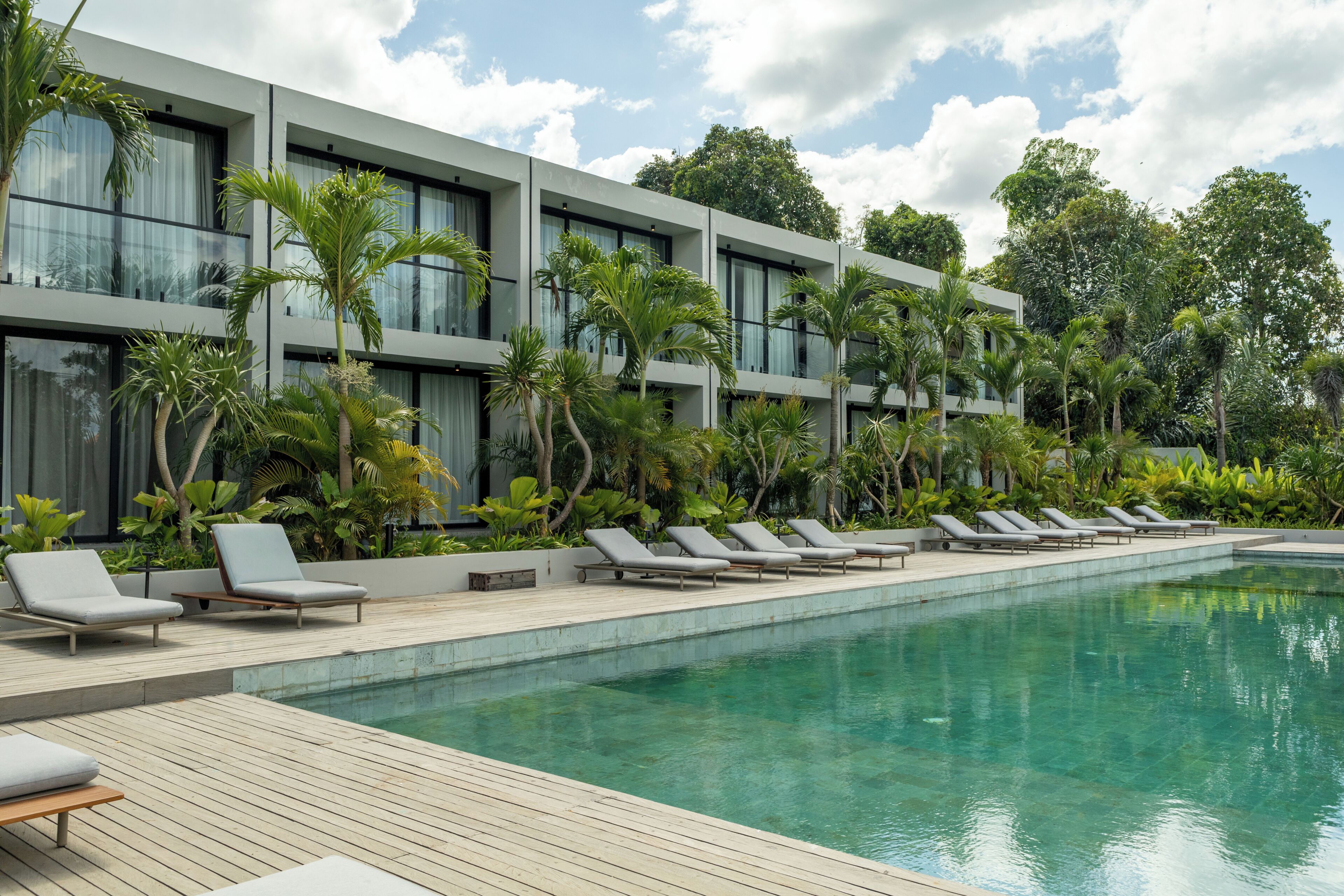 Outdoor pool, pool loungers